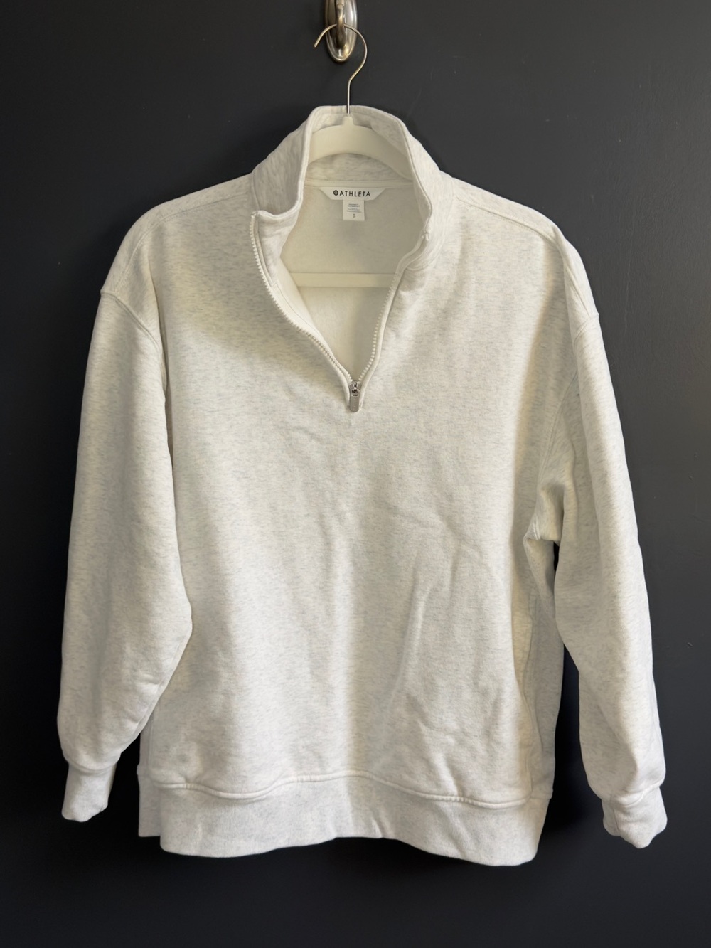 Athleta Men's Quarter-Zip Pullover in Light Gray